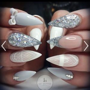 Meet your Posher, Irina