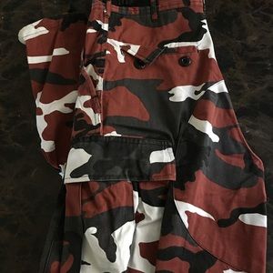 Army print pants