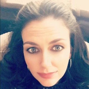 Meet your Posher, Deanna