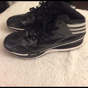 New without tags high top sneakers