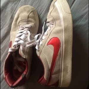 nike/supreme bruins