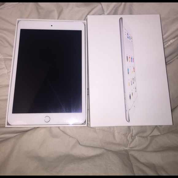 iPad Mini - Picture 1 of 1