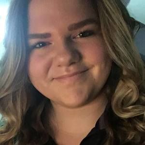 Meet your Posher, Carlee