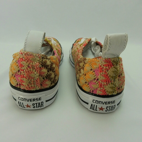 Converse, NWT, Women's Missoni Chuck Taylor - Picture 4 of 7
