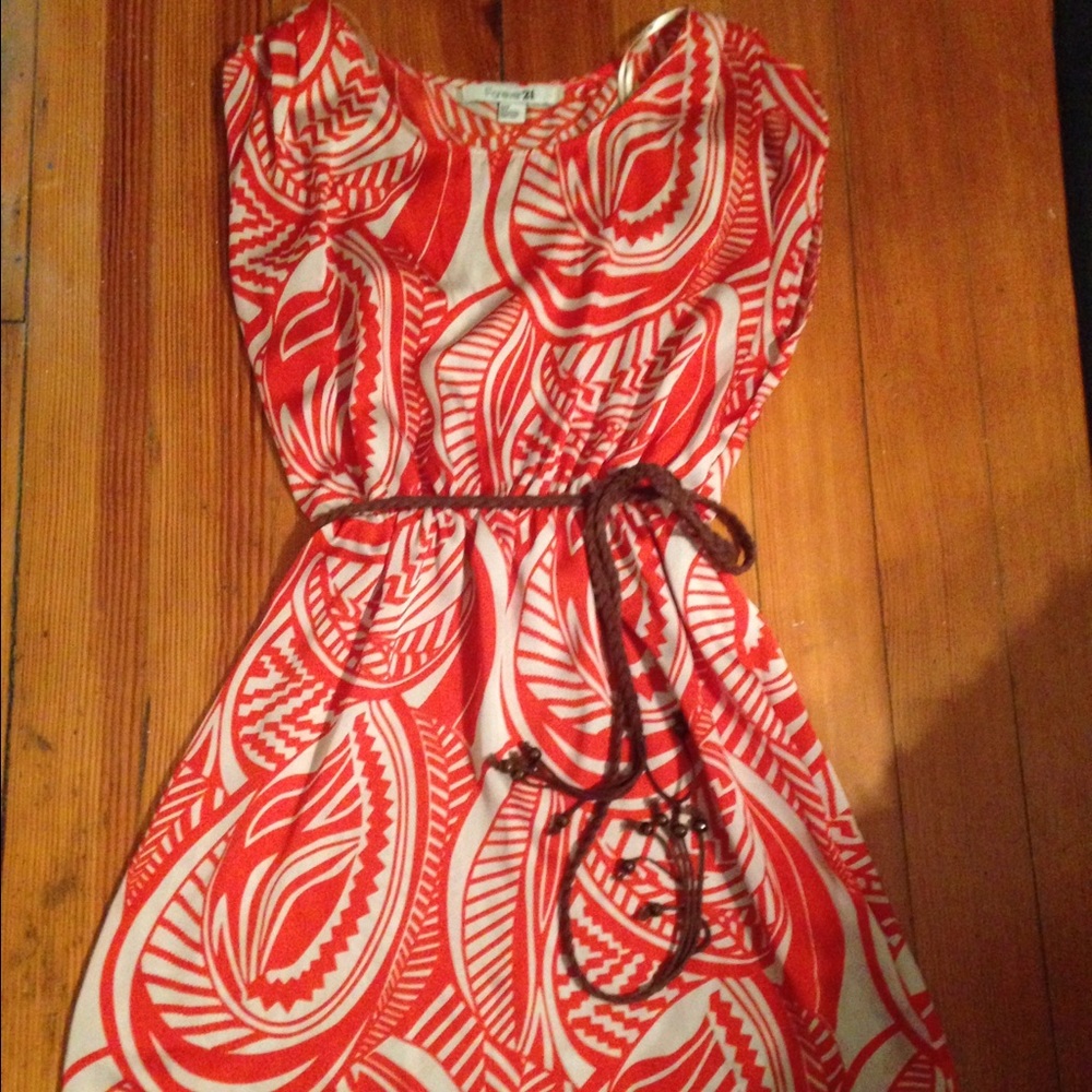 💜Gorgeous Orange & off white print