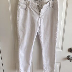 White old navy crop jeans