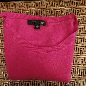 Banana Republic pink sweater