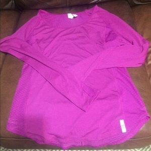 Semi-Fitted LS UnderArmour HeatGear top