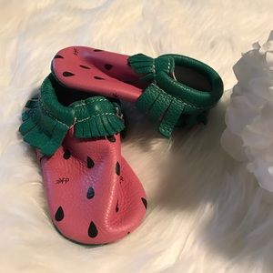 NWOT Freshly Picked Watermelon Moccs