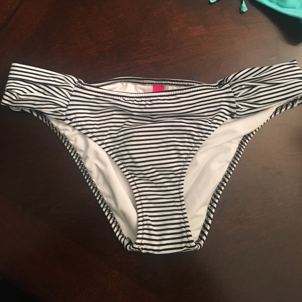 Victoria secret boho fringe bikini - Picture 2 of 4