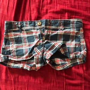 Hollister Plaid booty shorts