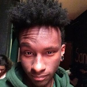 Meet your Posher, Devin