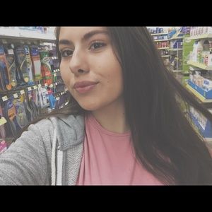 Meet your Posher, Jasmine