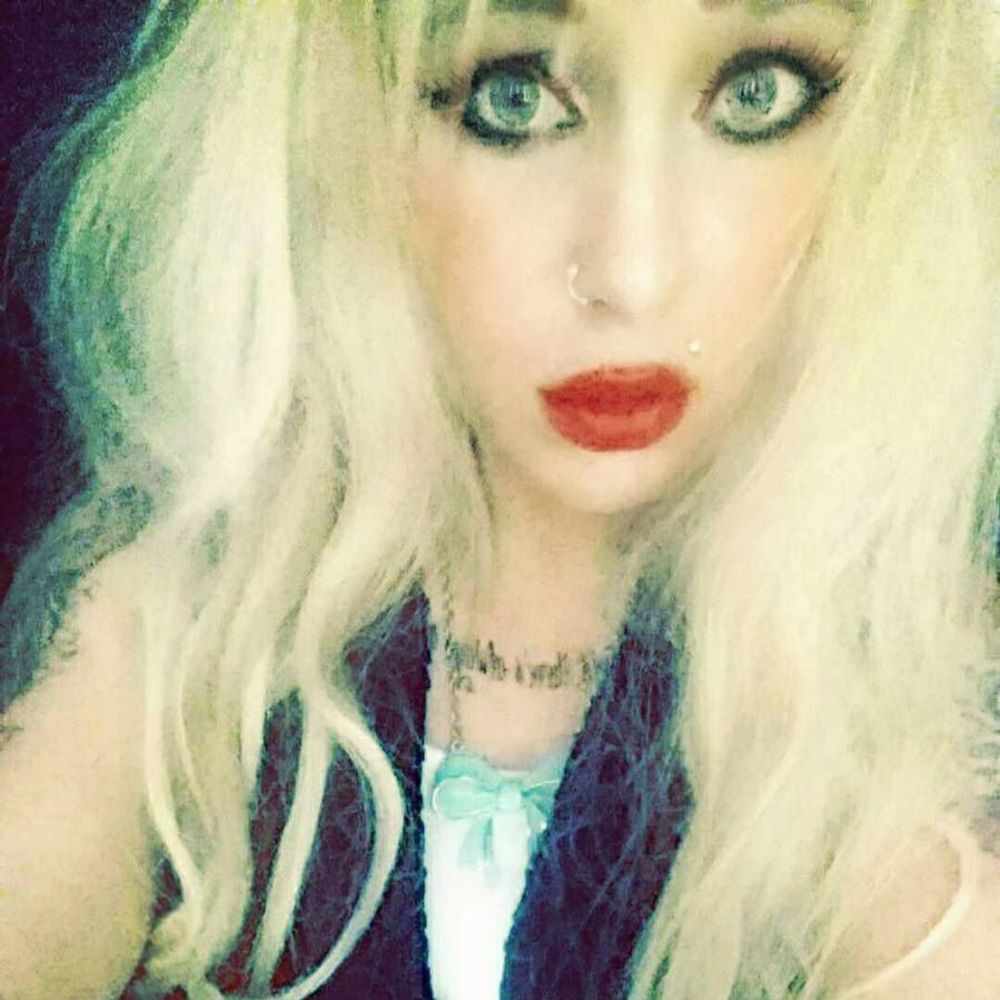 Meet your Posher, Christie