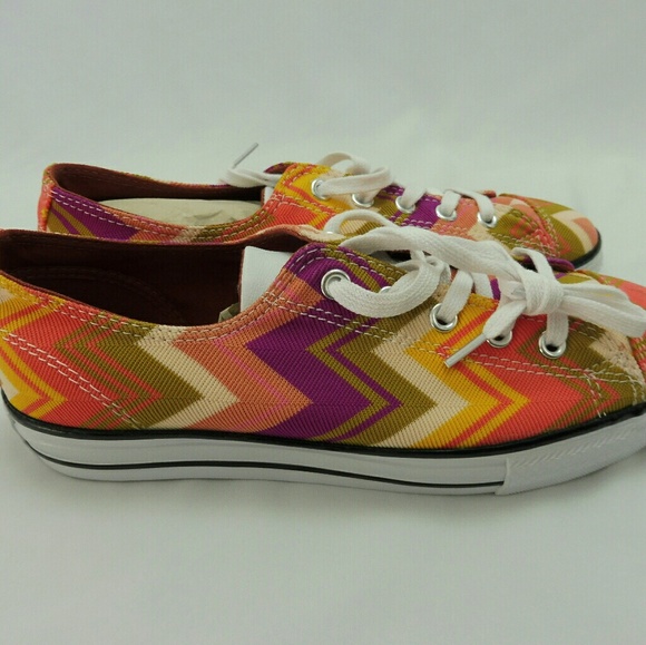 Converse, NWT, Women's Missoni Chuck Taylor - Picture 3 of 6