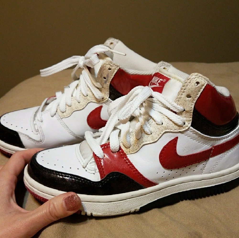 Woman's limited edition Court Force Nike