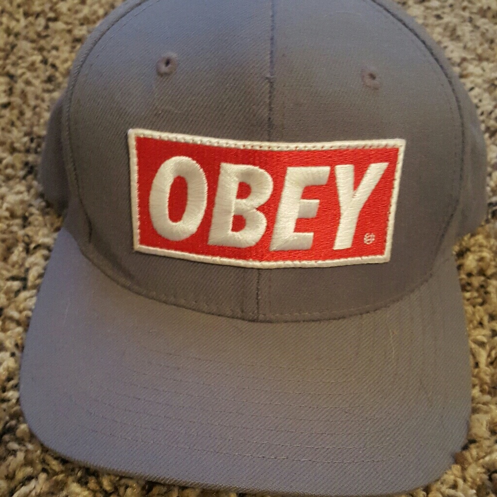 Mens obey snap back