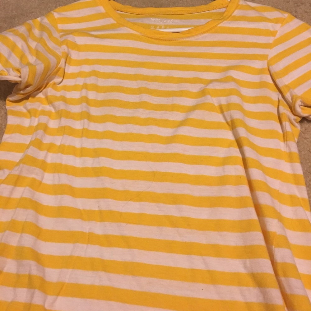 Wet seal tee