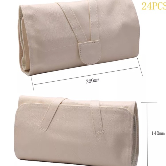 New 24pcs Makeup Brushes Set - Picture 2 of 5