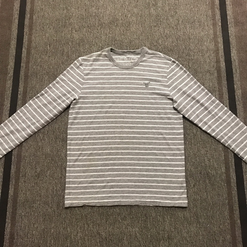 American Eagle - Long Sleeve Striped Shirt! 🔥🔥