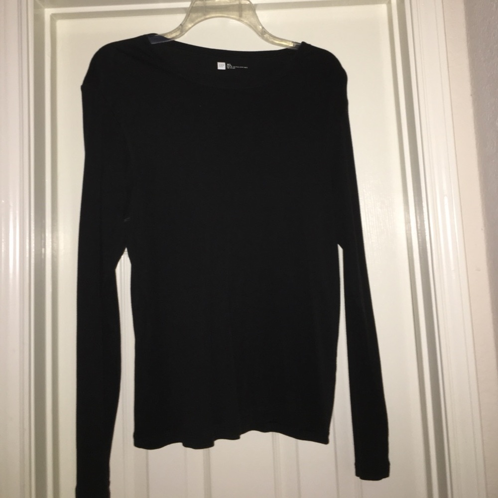GAP black top