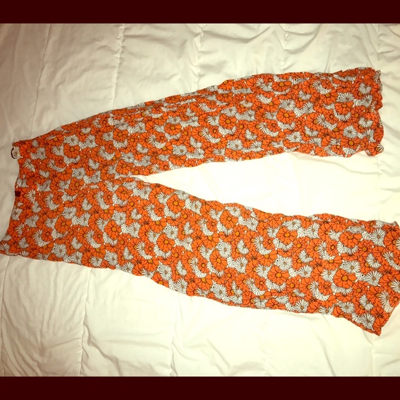 Cute top shop flower print pants. Only worn once - Picture 1 of 2