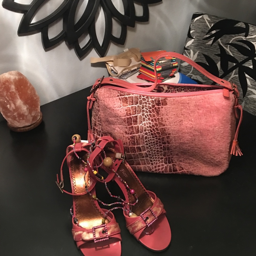 PRICE DROP Isabella Fiore  purse/ shoes MINT