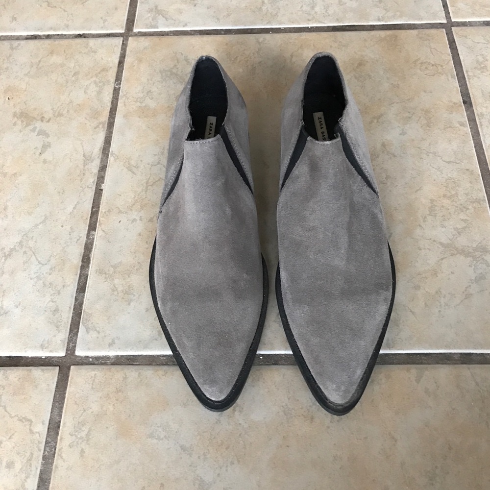 Zara boots size 6