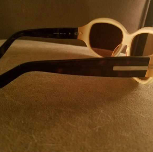 Prada Sunglasses - Picture 6 of 6