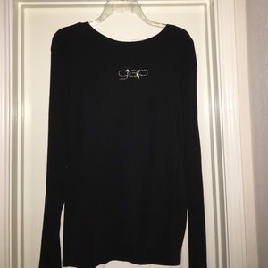 GAP logo shirt