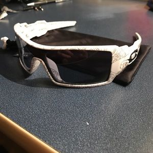 Oakley Oil Rig, White/Gray