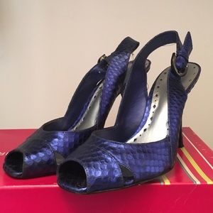 Metallic Sapphire blue sandal