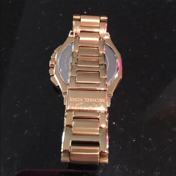 RARE Michael Kors Gold large face watch- MK5505
