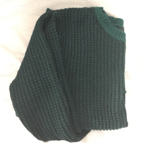 Green/Black Knit Sweater - Picture 1 of 3