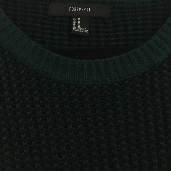 Green/Black Knit Sweater - Picture 3 of 3