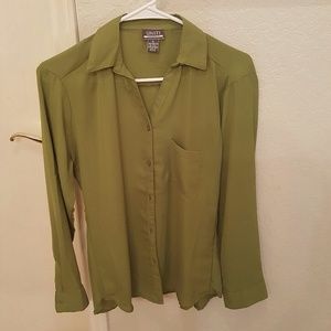 NWOT OLIVE GREEN BLOUSE