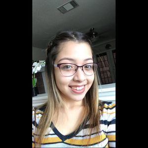 Meet your Posher, Carolyn