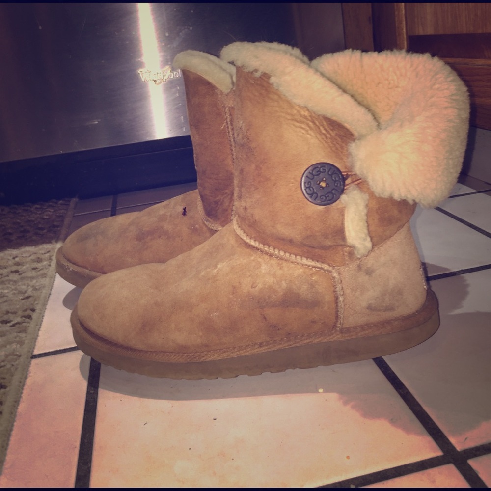 Chestnut UGG Bailey Button Boots