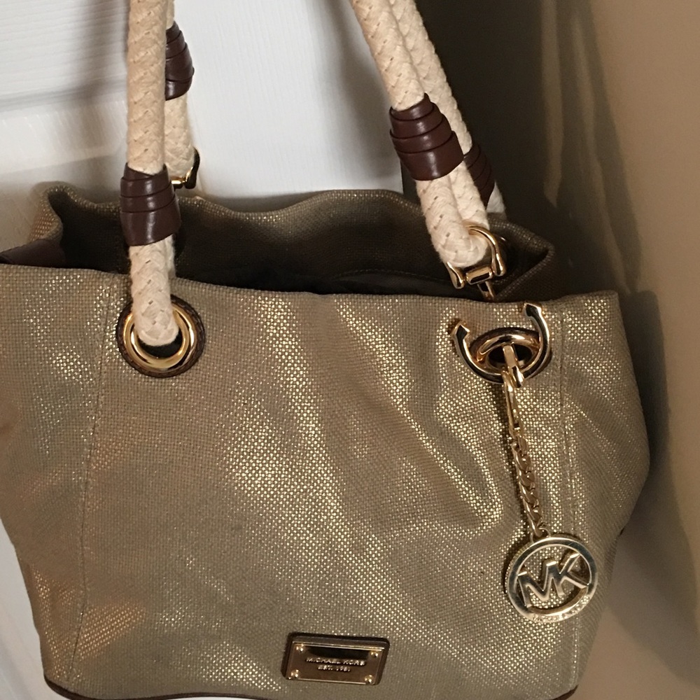 Michael Kors purse
