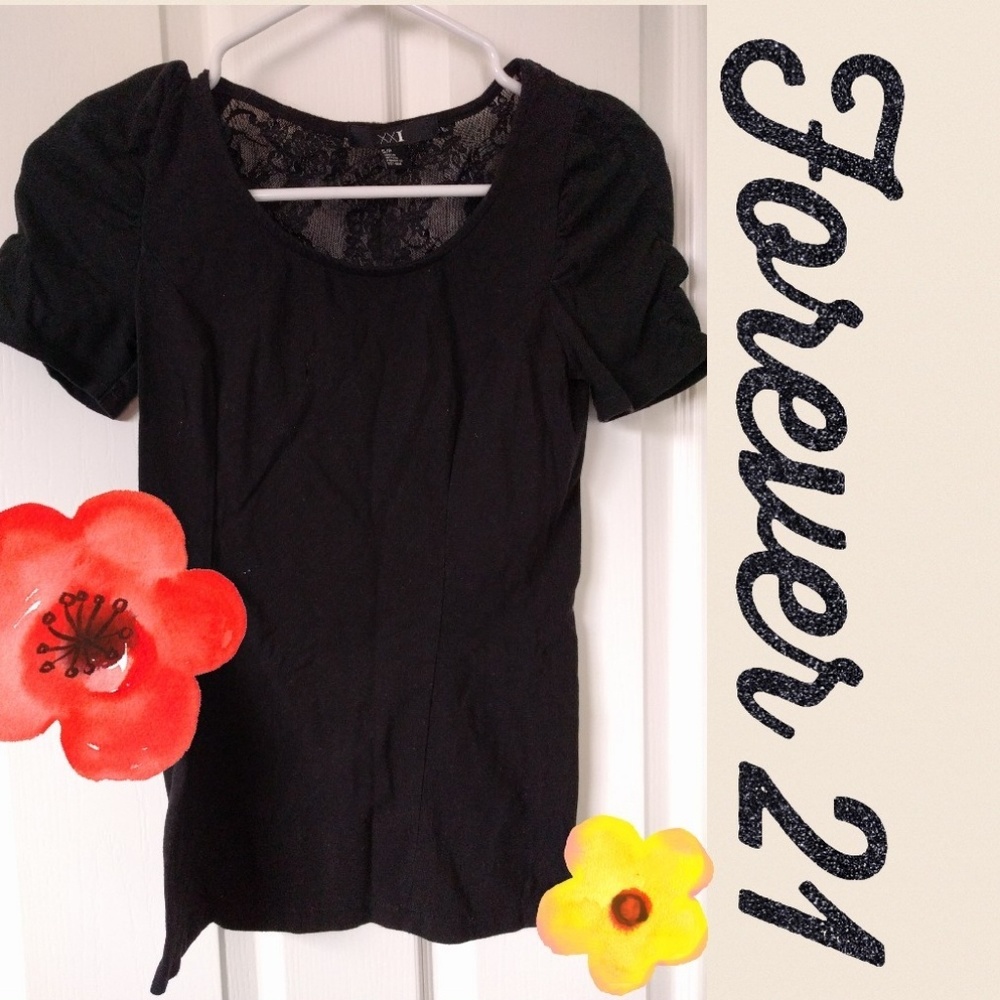 Forever 21 stretchy black tee with Lace insert