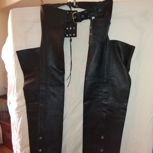 NWOT HIGHWAY HAWKS Leather Chaps