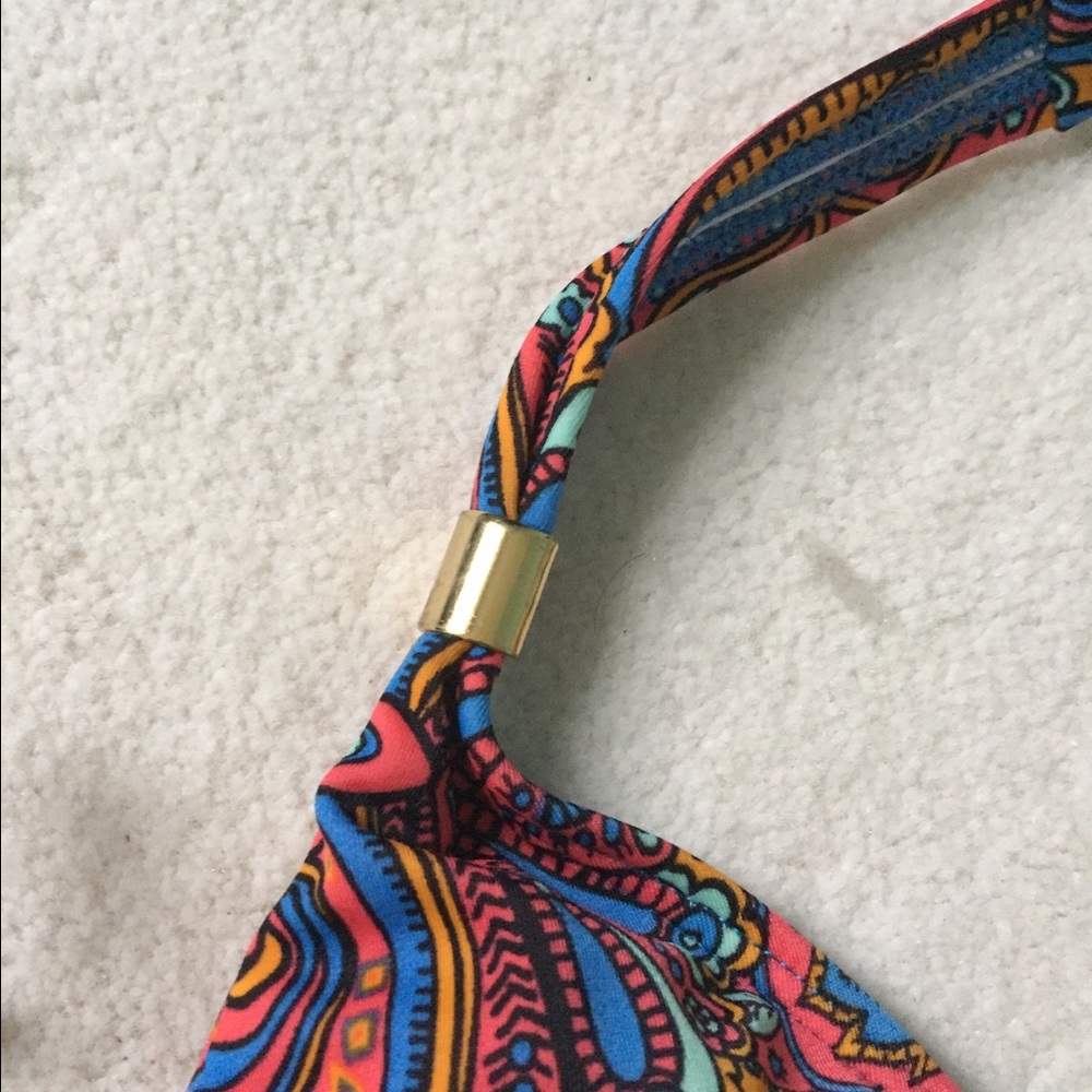Patterned Bikini - Picture 3 of 5