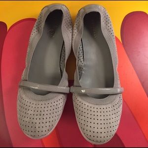 Cole Haan Gray Gilmore Suede Flats | Size 10