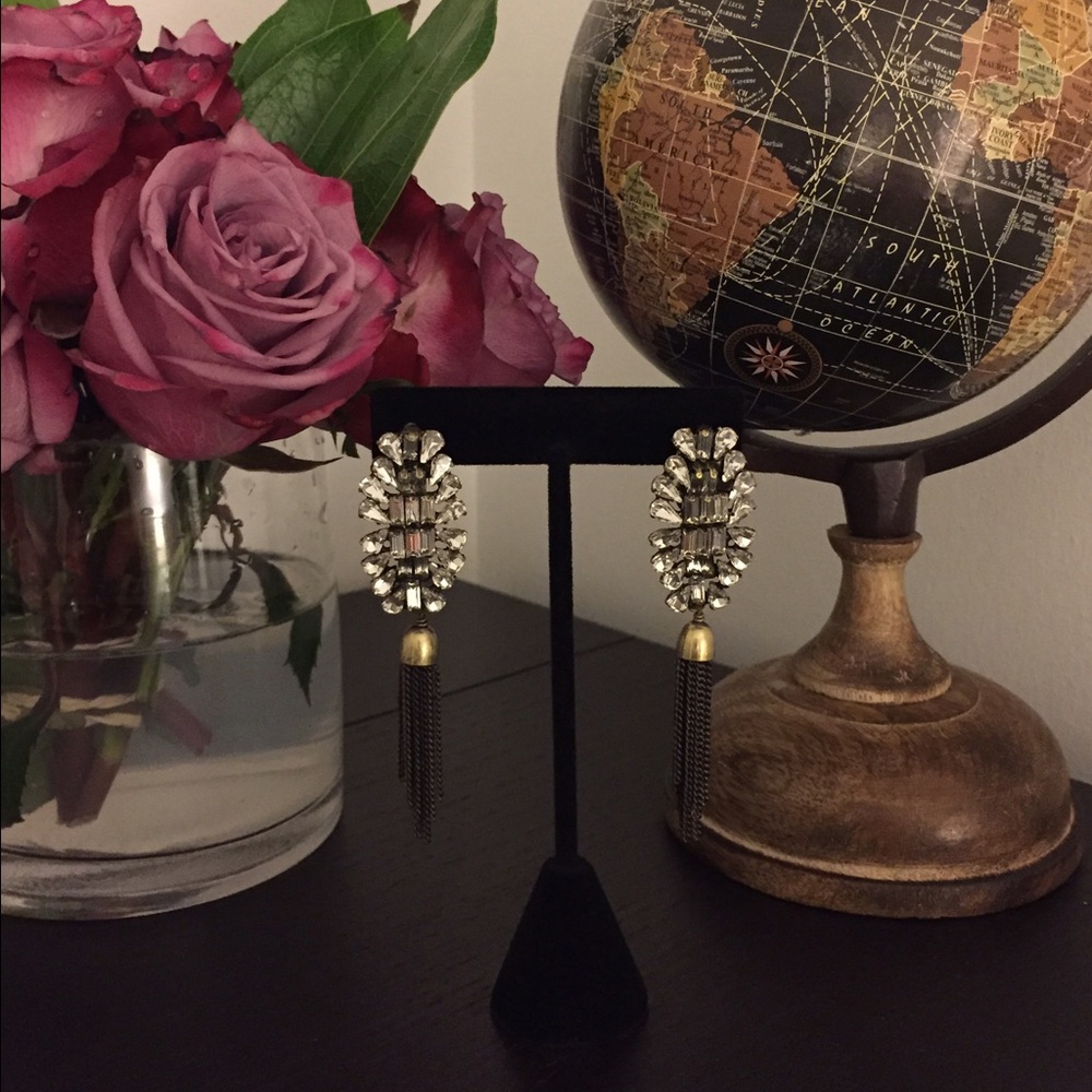 Banana Republic Crystal Tassel Earring