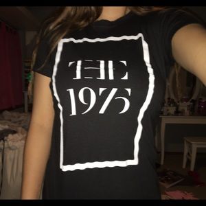 The 1975 tee