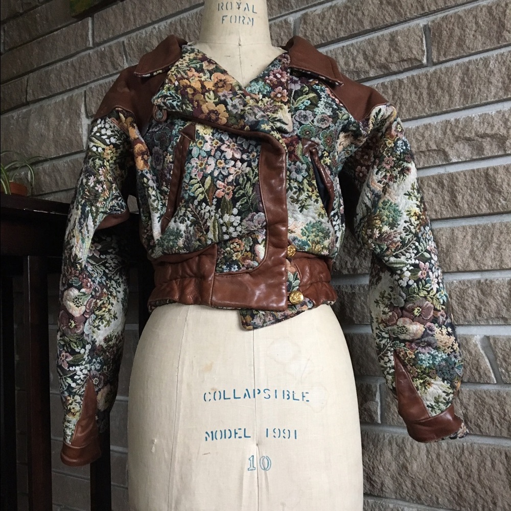 ~ vintage floral jacket ~