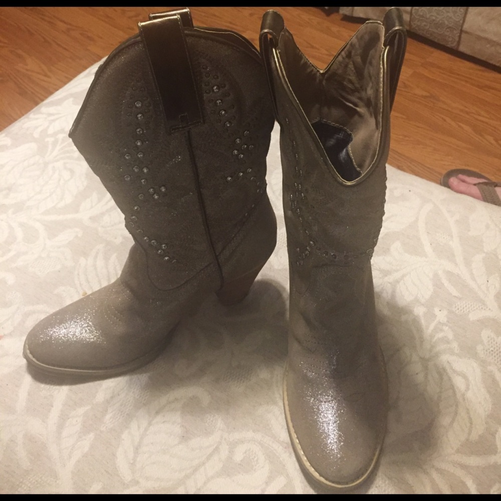 Women's Boots