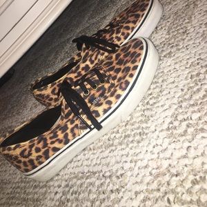 Cheetah Vans