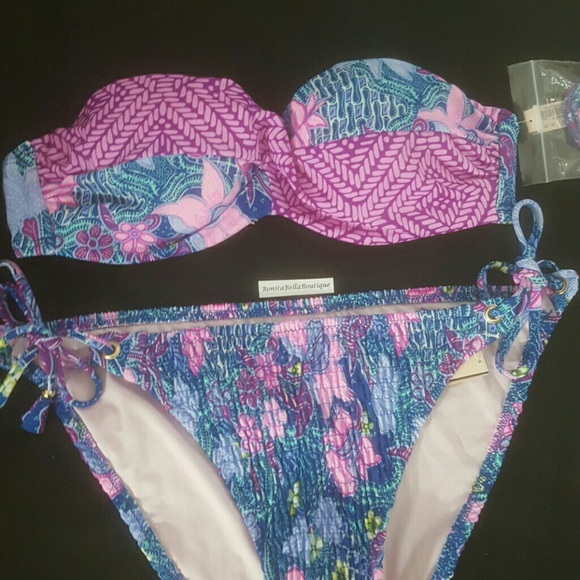 Victoria's Secret 32B M BIKINI BUNDLE NWT
