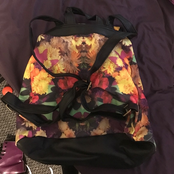 Backpack - Picture 2 of 3